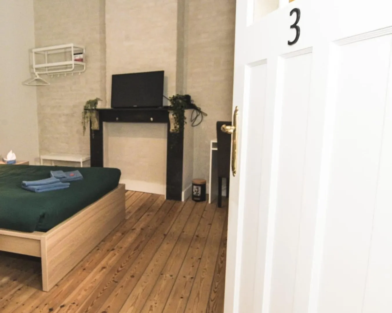 Cozy And Confortable Room Near Brussels Central Station 0*,  Belgie